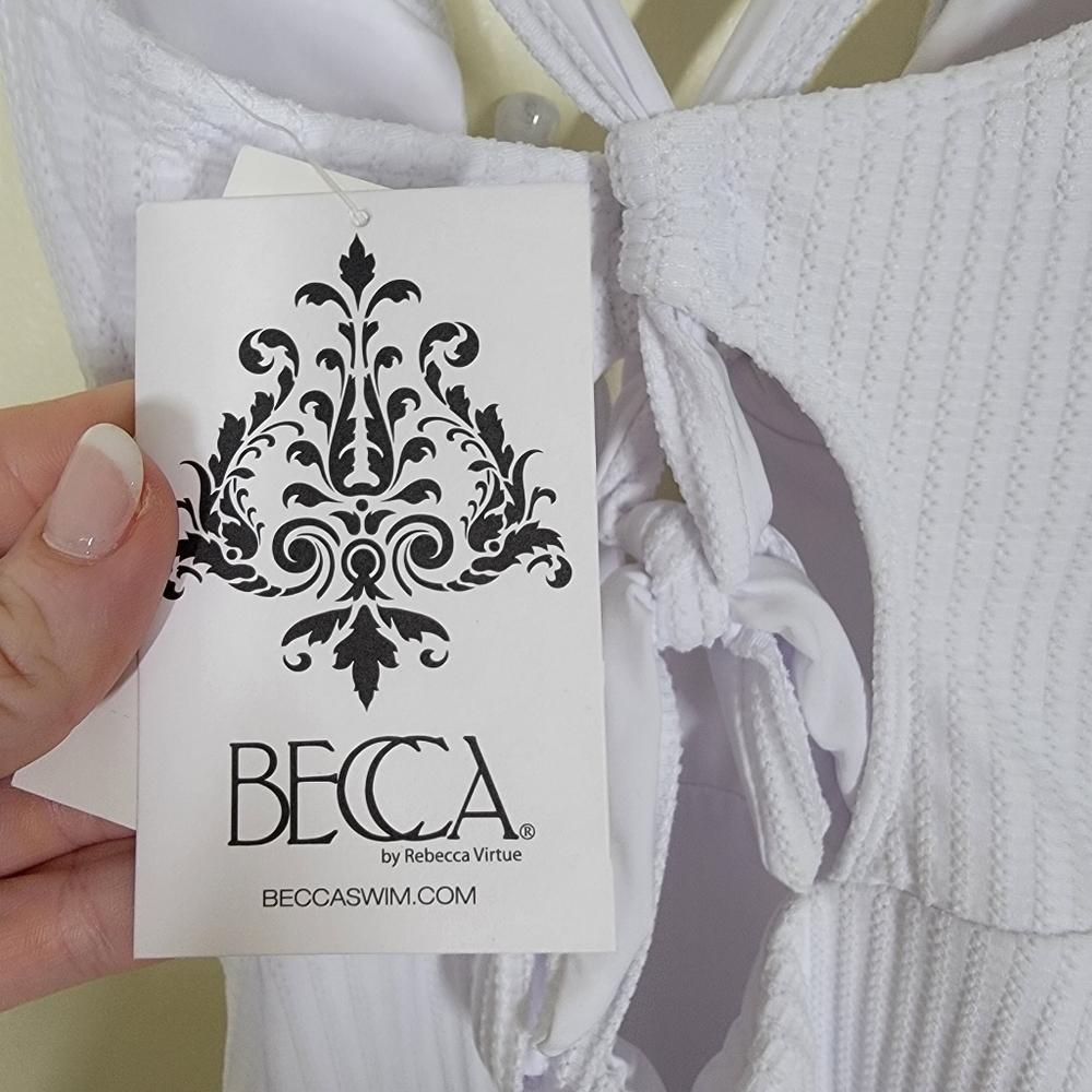 NWT Becca Swim Line In The Sand Ribbed One Piece White Size Medium - Picture 6 of 8